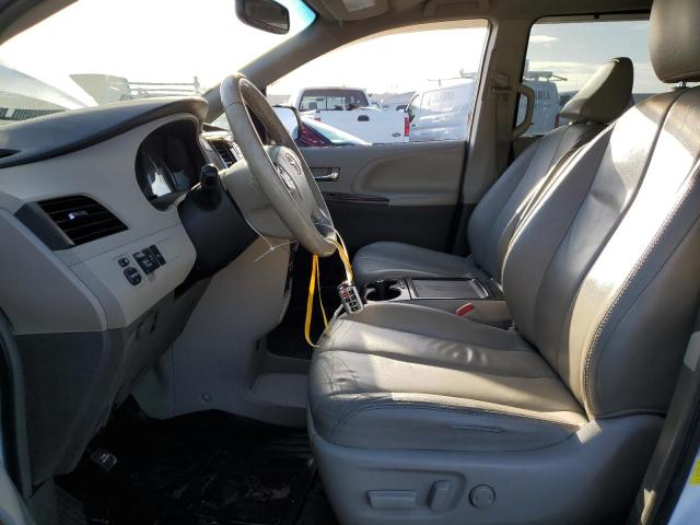 Photo 6 VIN: 5TDYK3DC1DS302080 - TOYOTA SIENNA XLE 