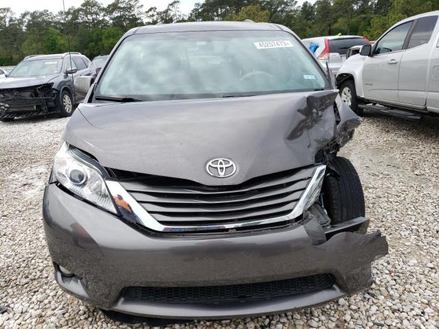 Photo 4 VIN: 5TDYK3DC1DS313452 - TOYOTA SIENNA XLE 