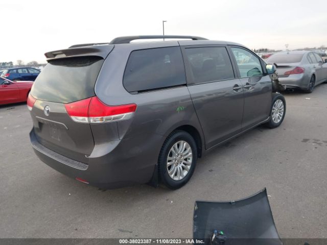 Photo 3 VIN: 5TDYK3DC1DS315573 - TOYOTA SIENNA 