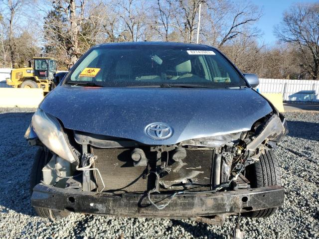 Photo 4 VIN: 5TDYK3DC1DS357449 - TOYOTA SIENNA XLE 