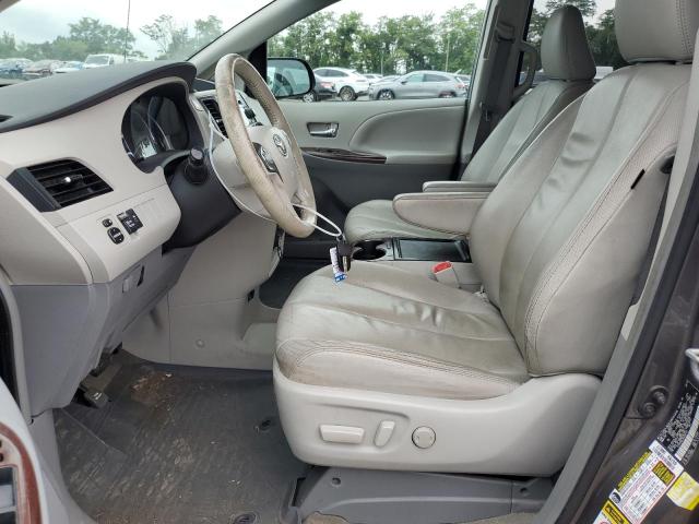 Photo 6 VIN: 5TDYK3DC1DS380147 - TOYOTA SIENNA XLE 