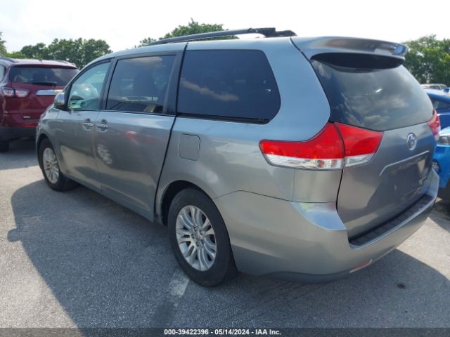 Photo 2 VIN: 5TDYK3DC1DS386322 - TOYOTA SIENNA 