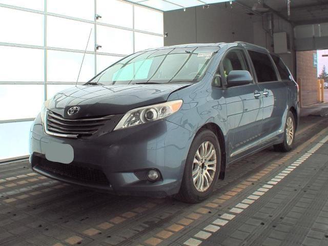 Photo 1 VIN: 5TDYK3DC1DS403023 - TOYOTA SIENNA XLE 