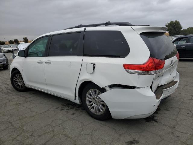 Photo 1 VIN: 5TDYK3DC1ES409129 - TOYOTA SIENNA XLE 