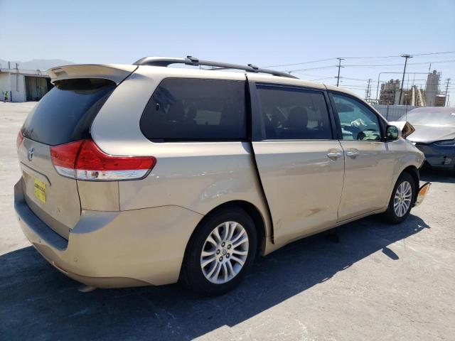 Photo 2 VIN: 5TDYK3DC1ES412127 - TOYOTA SIENNA XLE 