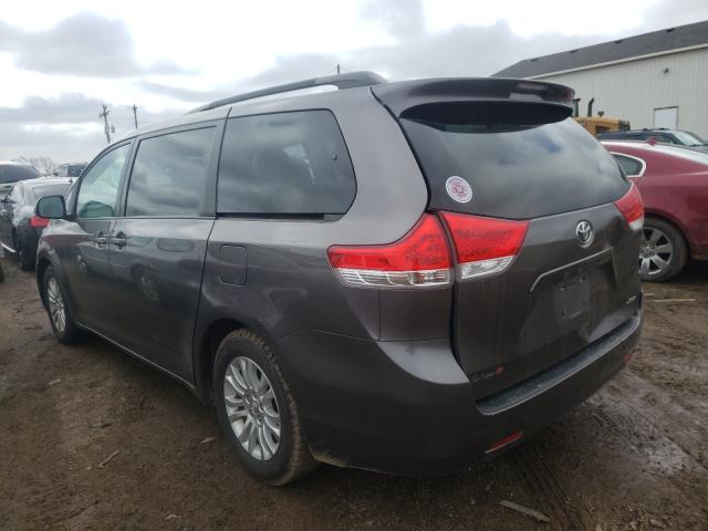 Photo 2 VIN: 5TDYK3DC1ES418865 - TOYOTA SIENNA XLE 