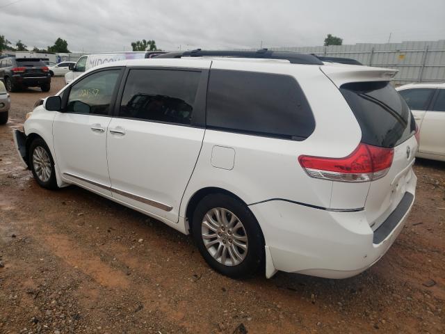 Photo 2 VIN: 5TDYK3DC1ES431101 - TOYOTA SIENNA XLE 