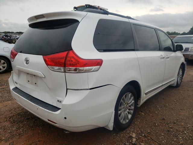 Photo 3 VIN: 5TDYK3DC1ES431101 - TOYOTA SIENNA XLE 