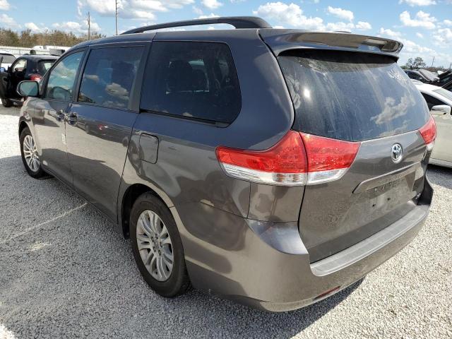 Photo 2 VIN: 5TDYK3DC1ES438579 - TOYOTA SIENNA XLE 