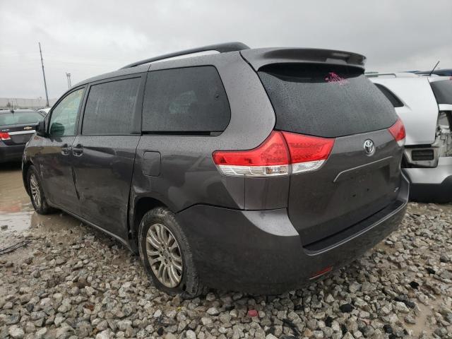 Photo 2 VIN: 5TDYK3DC1ES446696 - TOYOTA SIENNA XLE 