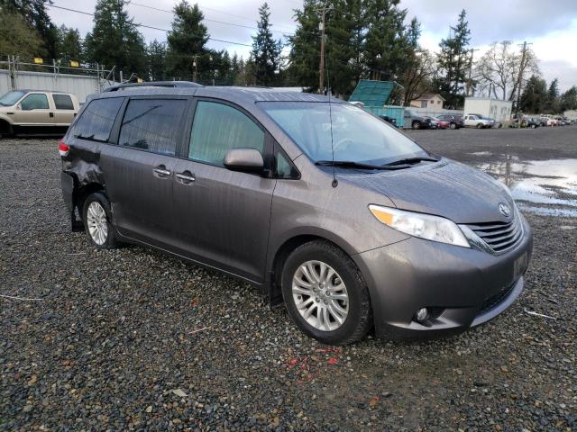 Photo 3 VIN: 5TDYK3DC1ES453941 - TOYOTA SIENNA XLE 