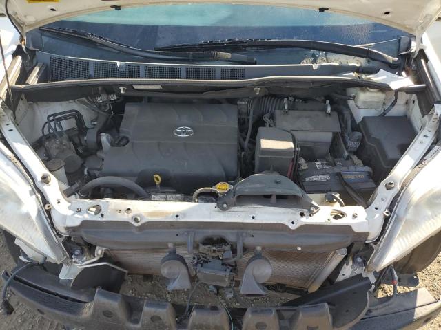 Photo 11 VIN: 5TDYK3DC1ES465040 - TOYOTA SIENNA XLE 