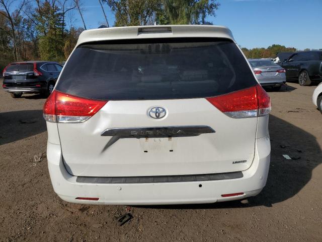 Photo 5 VIN: 5TDYK3DC1ES465040 - TOYOTA SIENNA XLE 