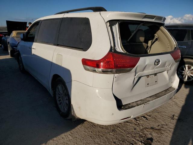 Photo 2 VIN: 5TDYK3DC1ES480055 - TOYOTA SIENNA XLE 