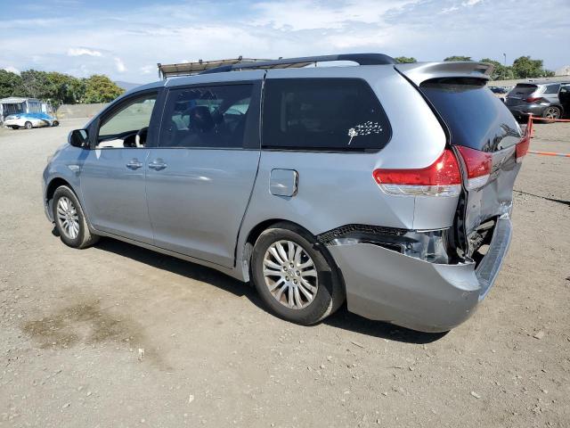 Photo 1 VIN: 5TDYK3DC1ES510333 - TOYOTA SIENNA XLE 