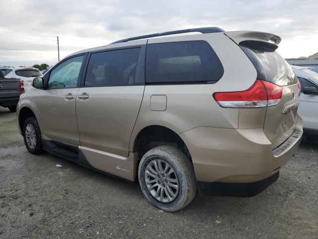 Photo 1 VIN: 5TDYK3DC1ES516035 - TOYOTA SIENNA XLE 