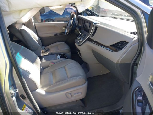 Photo 4 VIN: 5TDYK3DC1FS530017 - TOYOTA SIENNA 