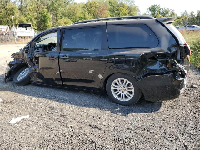 Photo 1 VIN: 5TDYK3DC1FS567407 - TOYOTA SIENNA XLE 