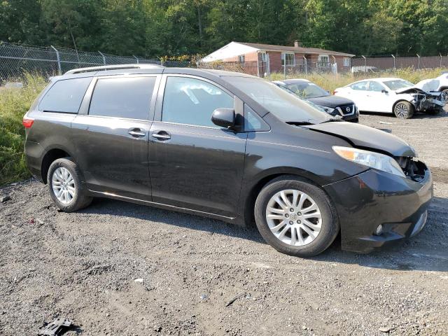 Photo 3 VIN: 5TDYK3DC1FS567407 - TOYOTA SIENNA XLE 