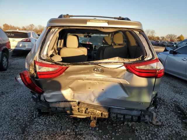 Photo 5 VIN: 5TDYK3DC1FS629064 - TOYOTA SIENNA XLE 