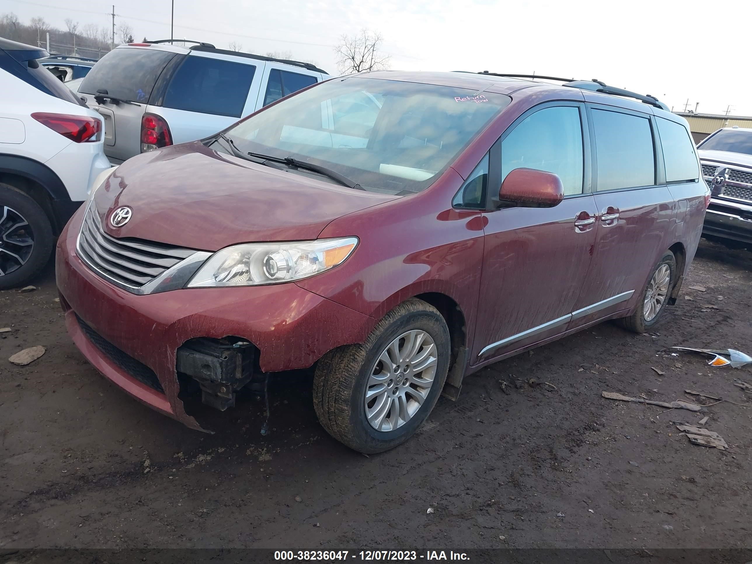 Photo 1 VIN: 5TDYK3DC1FS651713 - TOYOTA SIENNA 