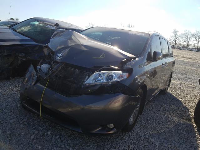 Photo 1 VIN: 5TDYK3DC1FS670083 - TOYOTA SIENNA XLE 