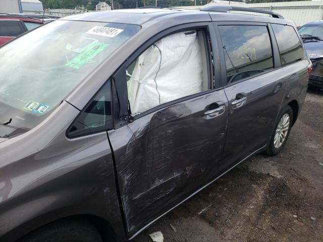 Photo 8 VIN: 5TDYK3DC1GS734740 - TOYOTA SIENNA XLE 