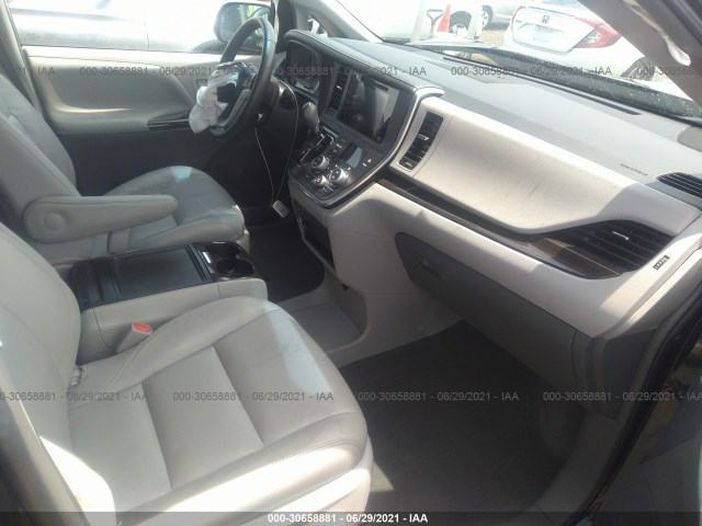 Photo 4 VIN: 5TDYK3DC1GS742367 - TOYOTA SIENNA 