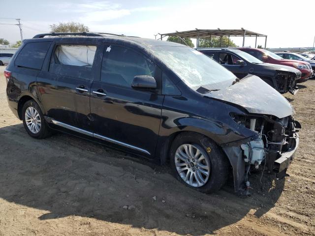 Photo 3 VIN: 5TDYK3DC1GS742594 - TOYOTA SIENNA XLE 