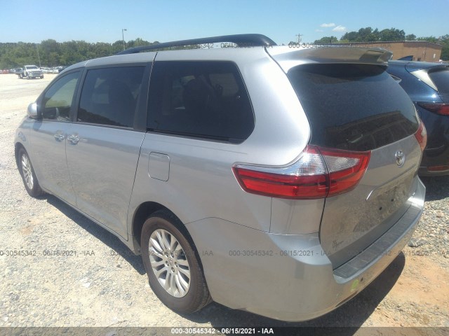 Photo 2 VIN: 5TDYK3DC1GS752803 - TOYOTA SIENNA 