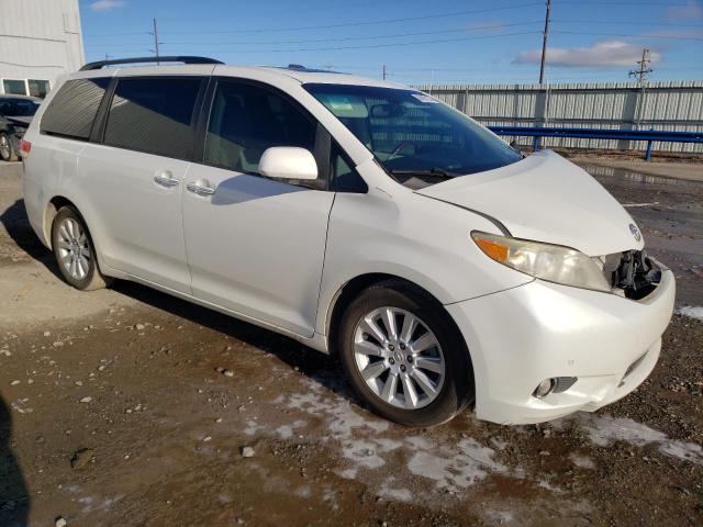 Photo 3 VIN: 5TDYK3DC2BS004716 - TOYOTA SIENNA XLE 