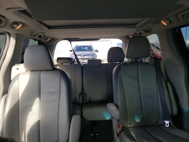 Photo 9 VIN: 5TDYK3DC2BS004716 - TOYOTA SIENNA XLE 