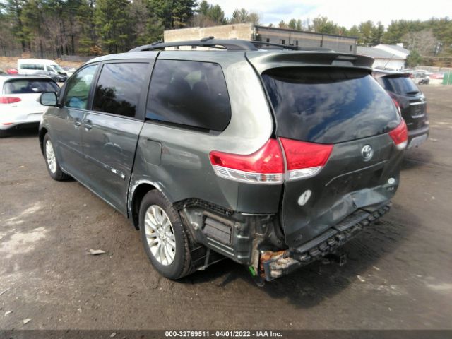 Photo 2 VIN: 5TDYK3DC2BS032483 - TOYOTA SIENNA 