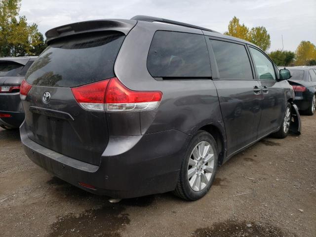 Photo 3 VIN: 5TDYK3DC2BS075981 - TOYOTA SIENNA XLE 