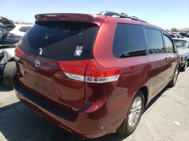 Photo 3 VIN: 5TDYK3DC2BS081568 - TOYOTA SIENNA XLE 