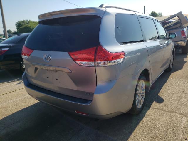 Photo 3 VIN: 5TDYK3DC2BS084101 - TOYOTA SIENNA XLE 