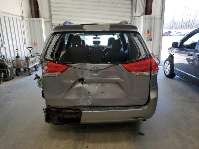 Photo 5 VIN: 5TDYK3DC2BS087368 - TOYOTA SIENNA XLE 