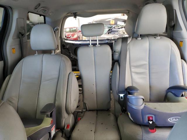 Photo 9 VIN: 5TDYK3DC2BS087368 - TOYOTA SIENNA XLE 