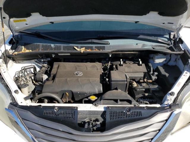 Photo 11 VIN: 5TDYK3DC2BS121597 - TOYOTA SIENNA XLE 