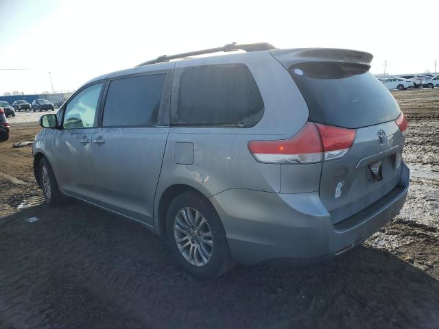 Photo 1 VIN: 5TDYK3DC2BS145575 - TOYOTA SIENNA XLE 