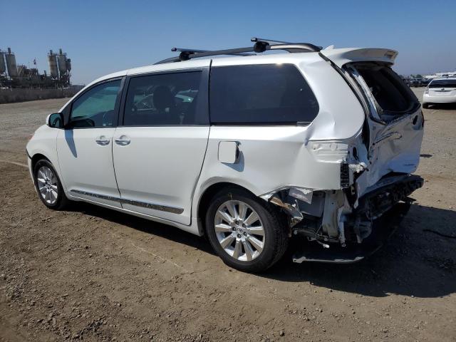 Photo 1 VIN: 5TDYK3DC2BS154907 - TOYOTA SIENNA XLE 