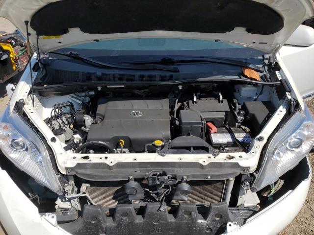 Photo 11 VIN: 5TDYK3DC2BS154907 - TOYOTA SIENNA XLE 