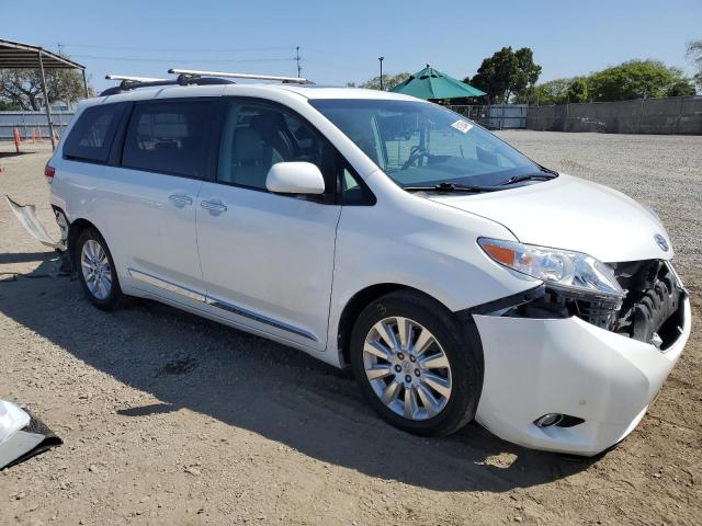 Photo 3 VIN: 5TDYK3DC2BS154907 - TOYOTA SIENNA XLE 