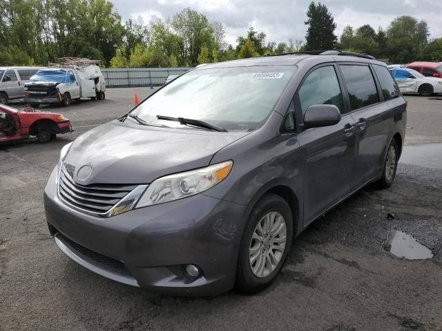 Photo 0 VIN: 5TDYK3DC2BS165891 - TOYOTA SIENNA XLE 