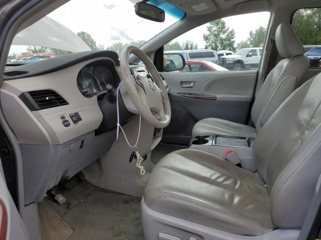 Photo 6 VIN: 5TDYK3DC2BS165891 - TOYOTA SIENNA XLE 