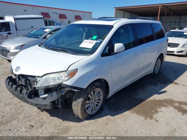 Photo 1 VIN: 5TDYK3DC2CS205324 - TOYOTA SIENNA 