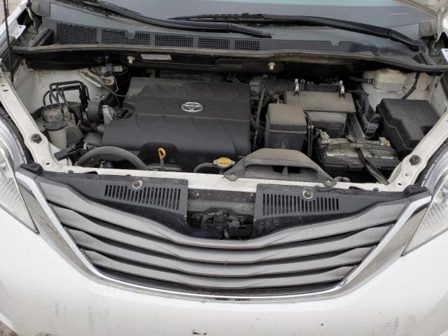 Photo 11 VIN: 5TDYK3DC2CS216324 - TOYOTA SIENNA XLE 