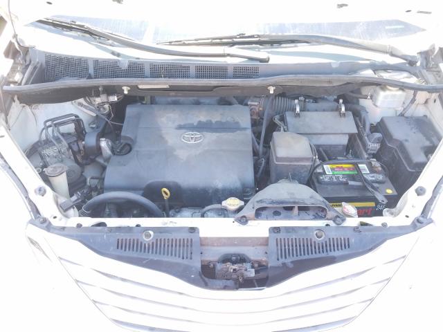 Photo 6 VIN: 5TDYK3DC2CS228554 - TOYOTA SIENNA XLE 