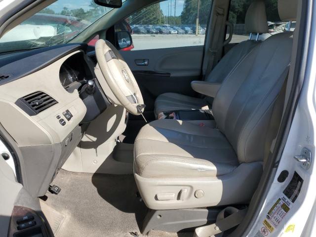 Photo 6 VIN: 5TDYK3DC2CS234239 - TOYOTA SIENNA XLE 