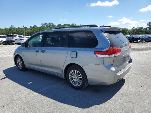 Photo 1 VIN: 5TDYK3DC2CS243135 - TOYOTA SIENNA XLE 